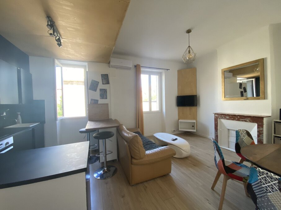 Appartement à louer, 58m², Toulon