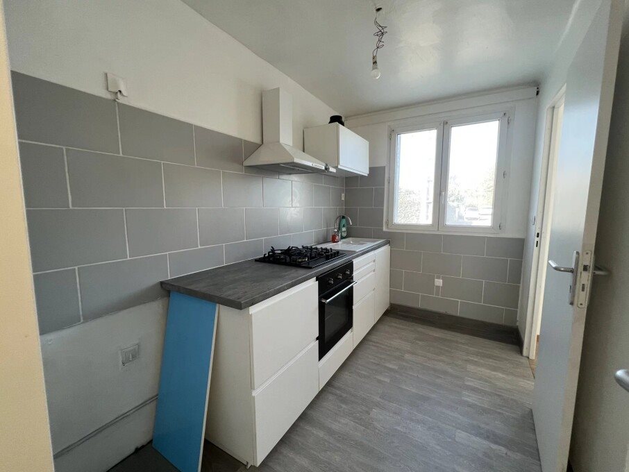 Maison à louer, 68m², Lambesc