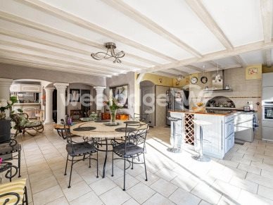 Maison à vendre, 205m², Les Adrets