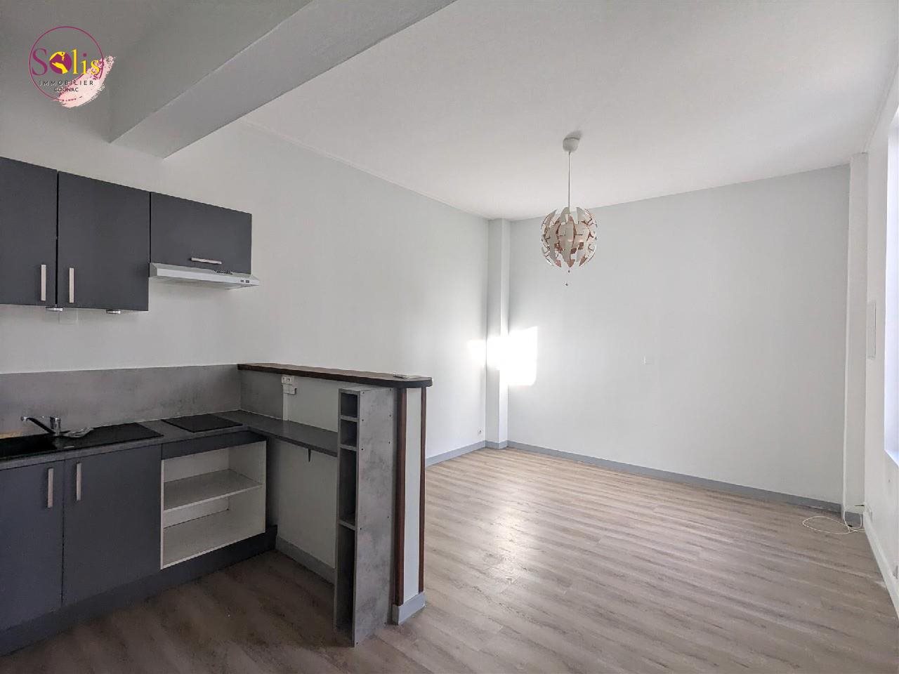 Appartement à louer, 49m², Cognac