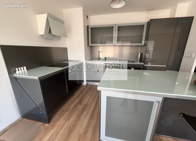 Appartement à louer, 55m², Toulon