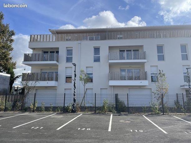 Appartement à louer, 63m², Sainte-Eulalie