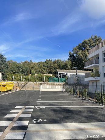 Appartement à louer, 63m², Sainte-Eulalie