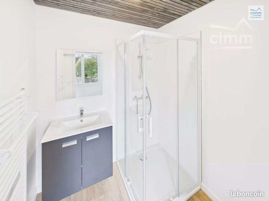 Appartement à louer, 61m², Bourg-des-Comptes
