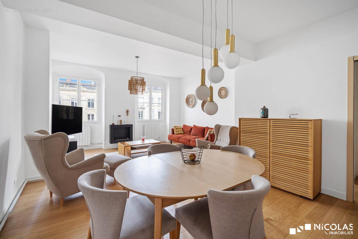 Appartement à vendre, 83m², Bordeaux