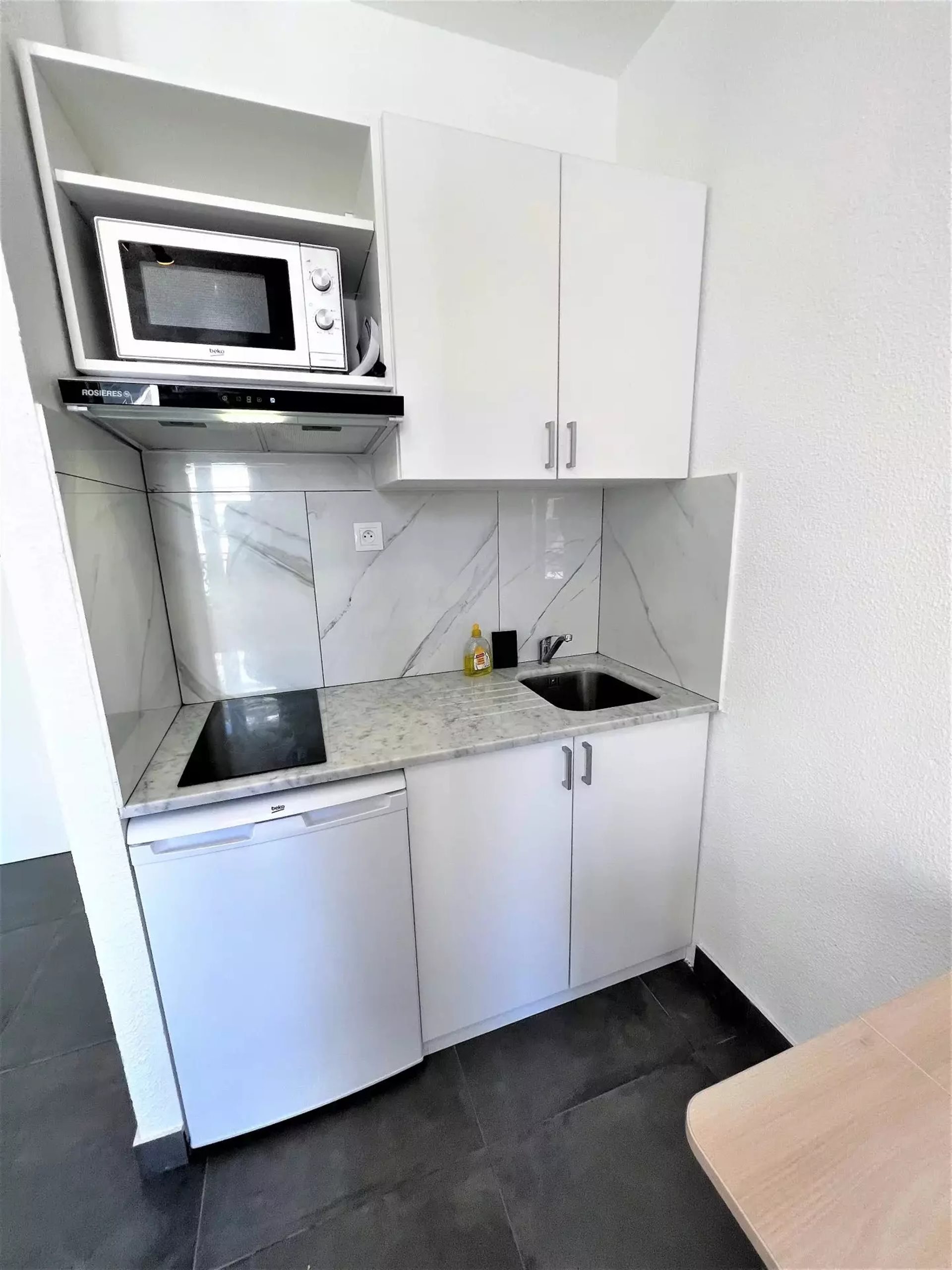 Appartement à louer, 16m², Nice