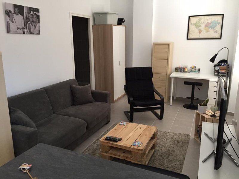 Appartement à louer, 25m², Marseille 6ème
