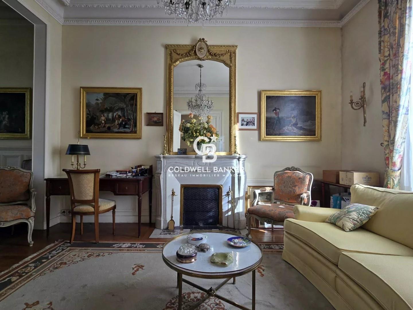 Appartement à vendre, 244m², Le Mans