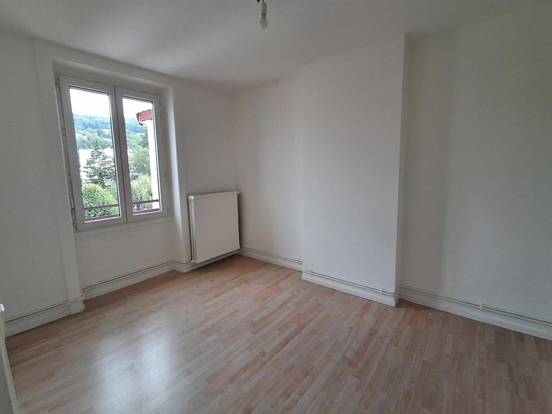 Appartement à louer, 45m², Saint-Etienne