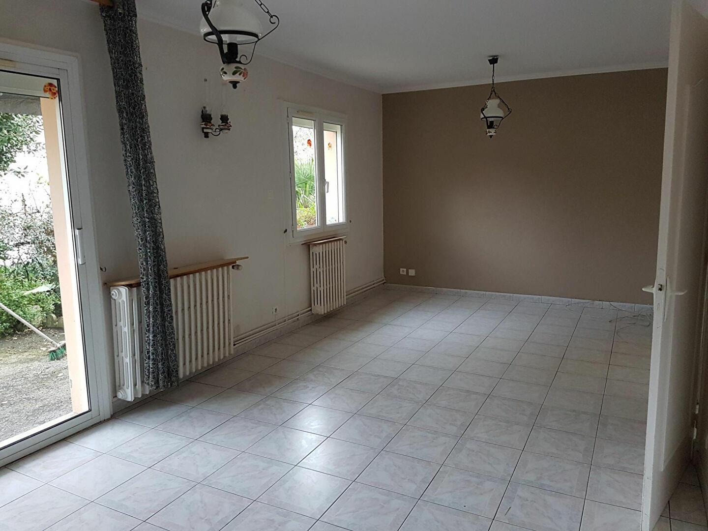 Maison à louer, 94m², Foix