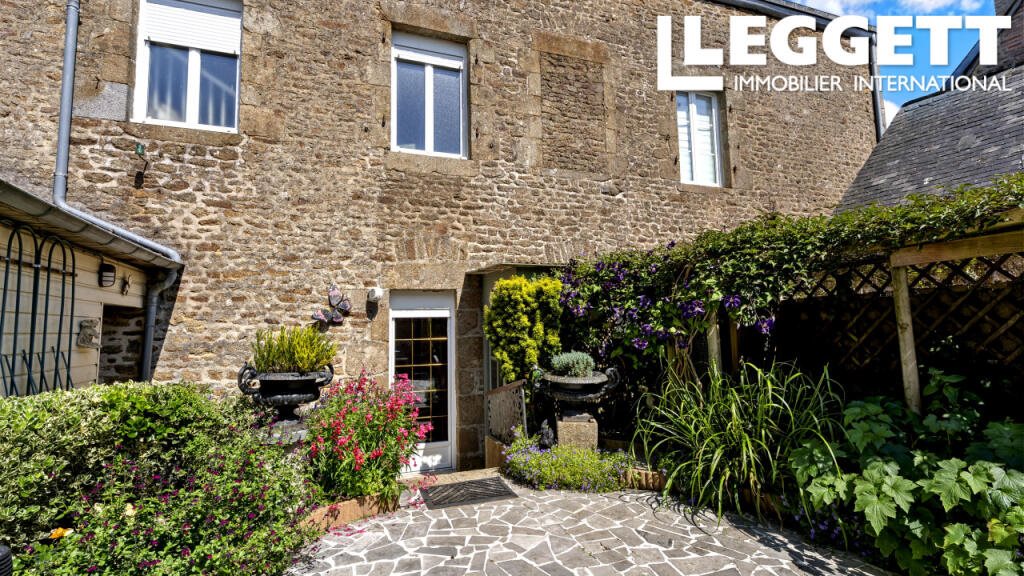 Maison à vendre, 187m², Saint-Denis-de-Gastines