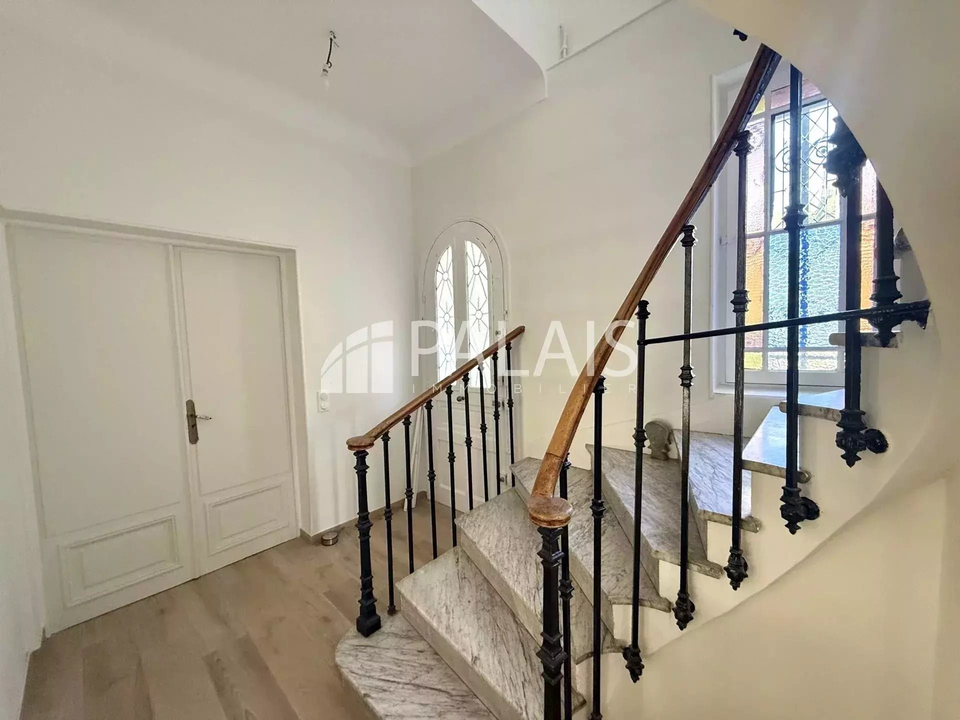 Appartement à louer, 120m², Nice