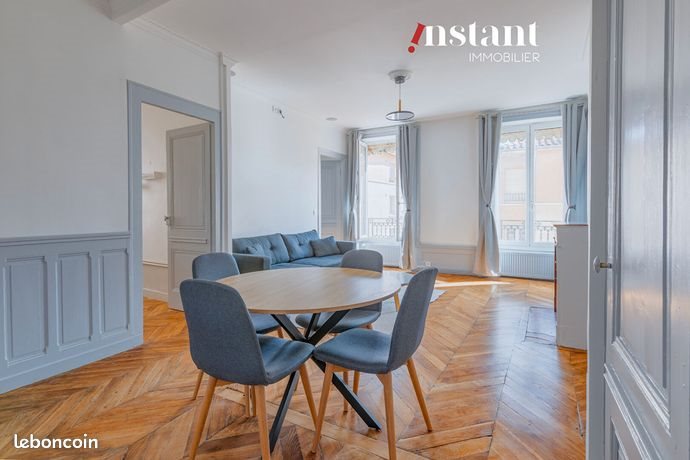 Appartement à louer, 67m², Lyon 1er