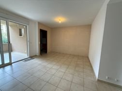 Appartement à louer, 42m², Santa-Lucia-di-Moriani