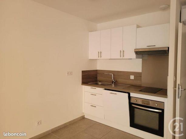 Maison à louer, 32m², Nîmes