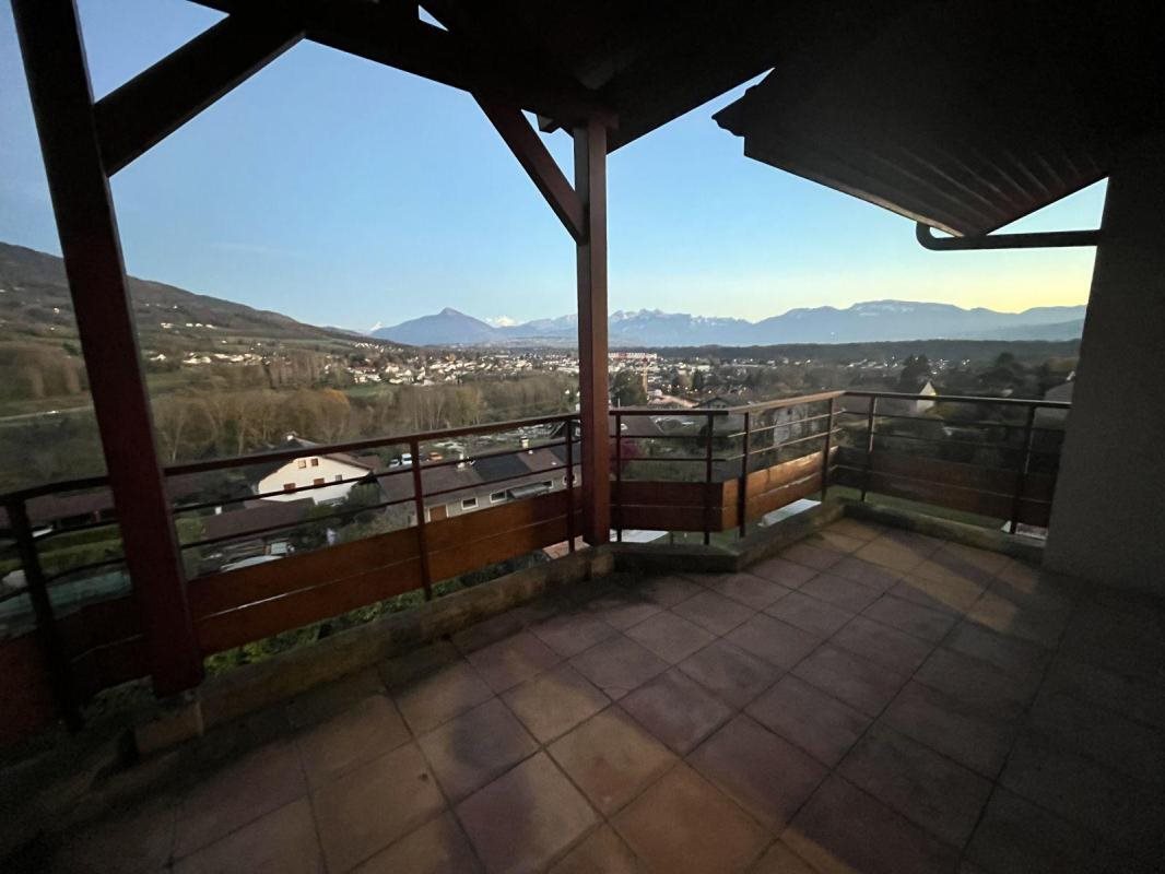 Appartement à louer, 50m², Cranves-Sales