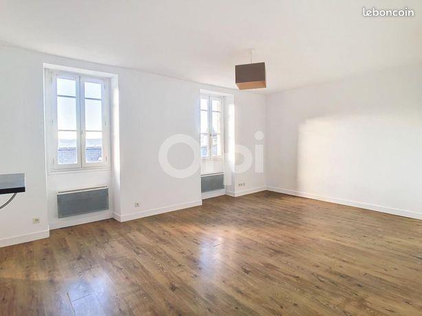 Appartement à louer, 54m², Terrasson-Lavilledieu