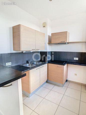 Appartement à louer, 54m², Terrasson-Lavilledieu