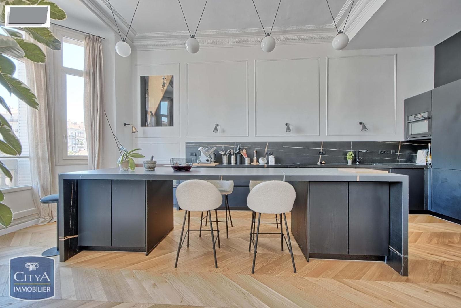 Appartement à vendre, 180m², Toulon