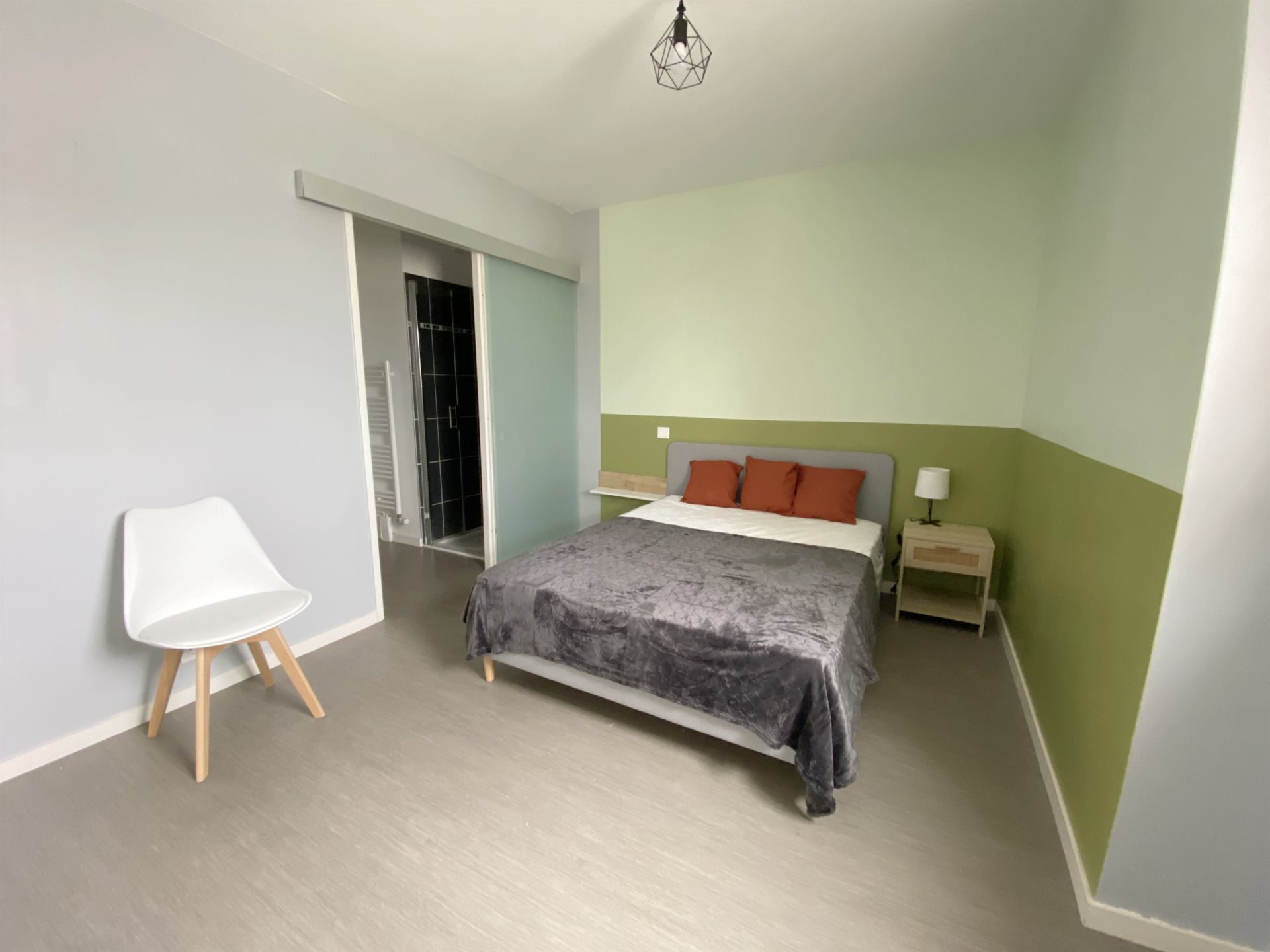 Appartement à louer, 47m², Ecouflant