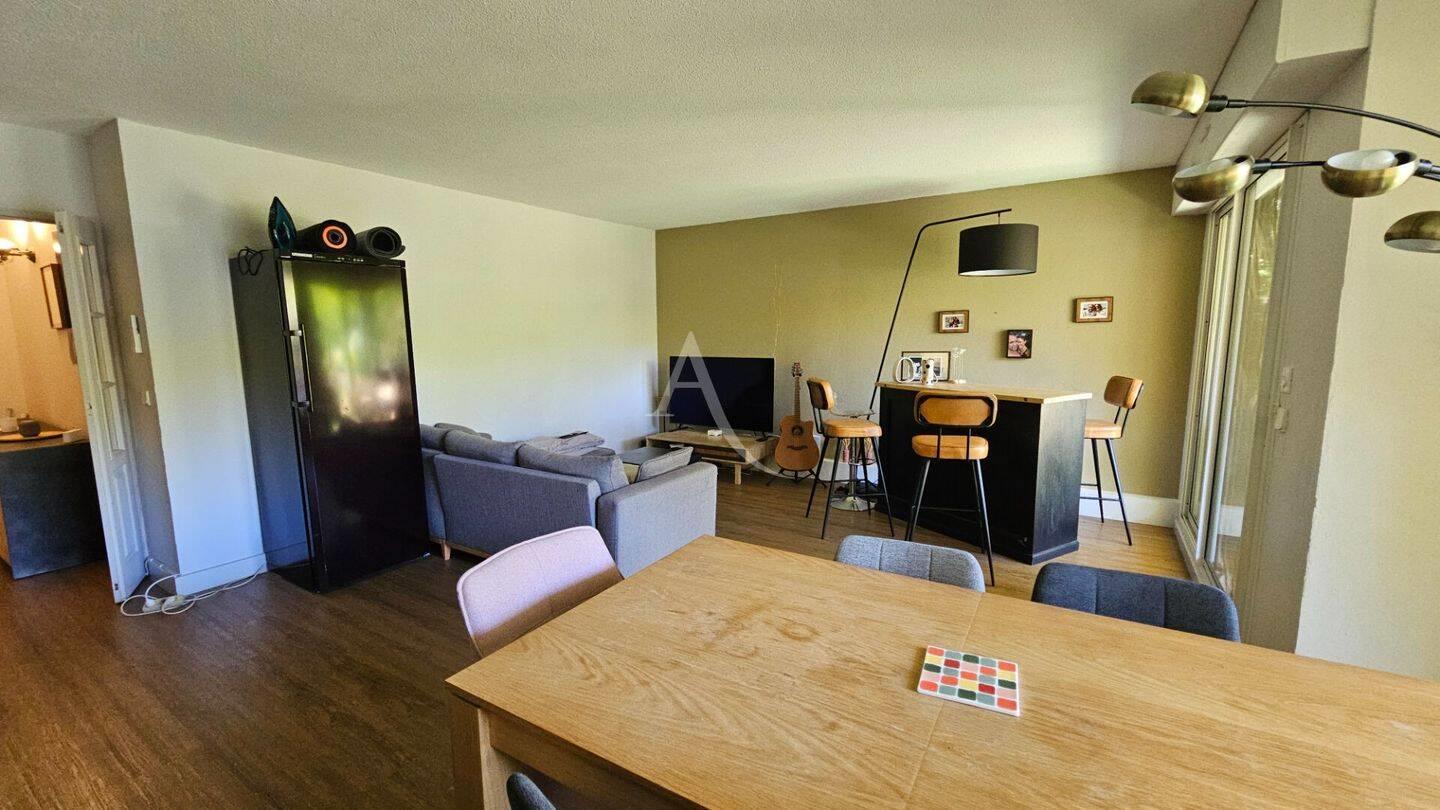 Appartement à vendre, 77m², Nîmes