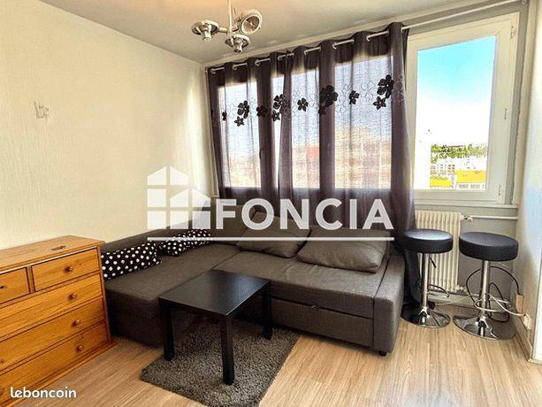 Maison à louer, 22m², Saint-Etienne