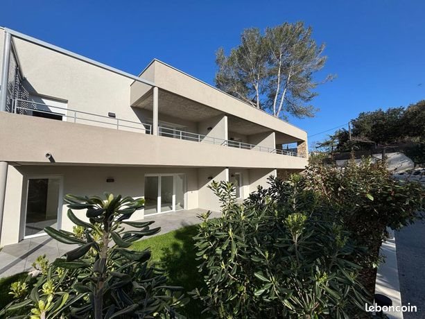 Appartement à vendre, 78m², Nîmes