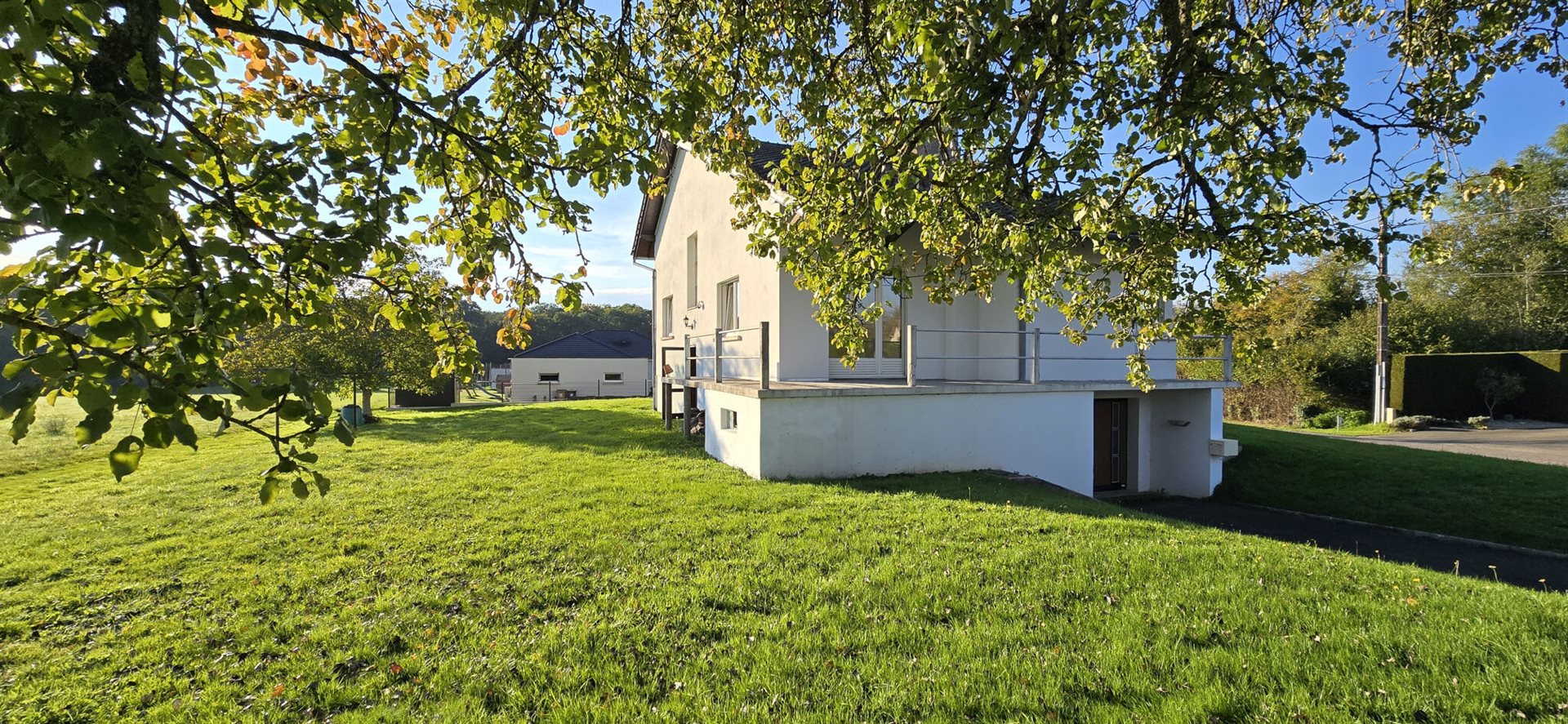 Maison à vendre, 123m², Angeot