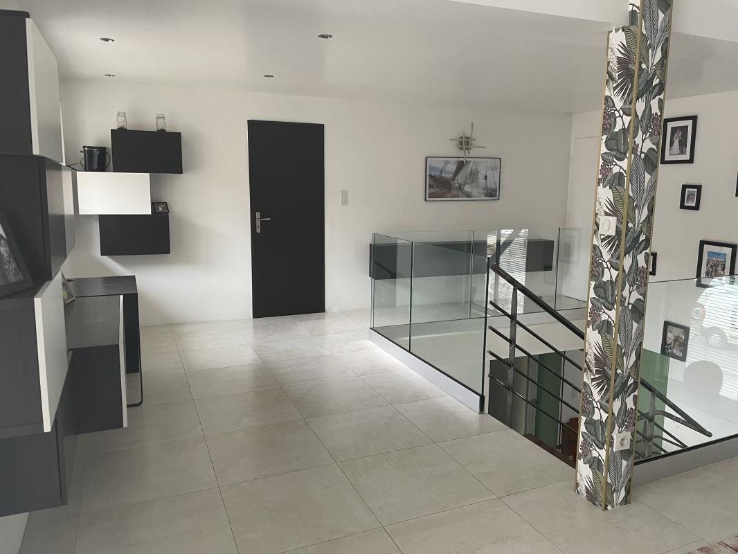 Maison à vendre, 212m², Dasle