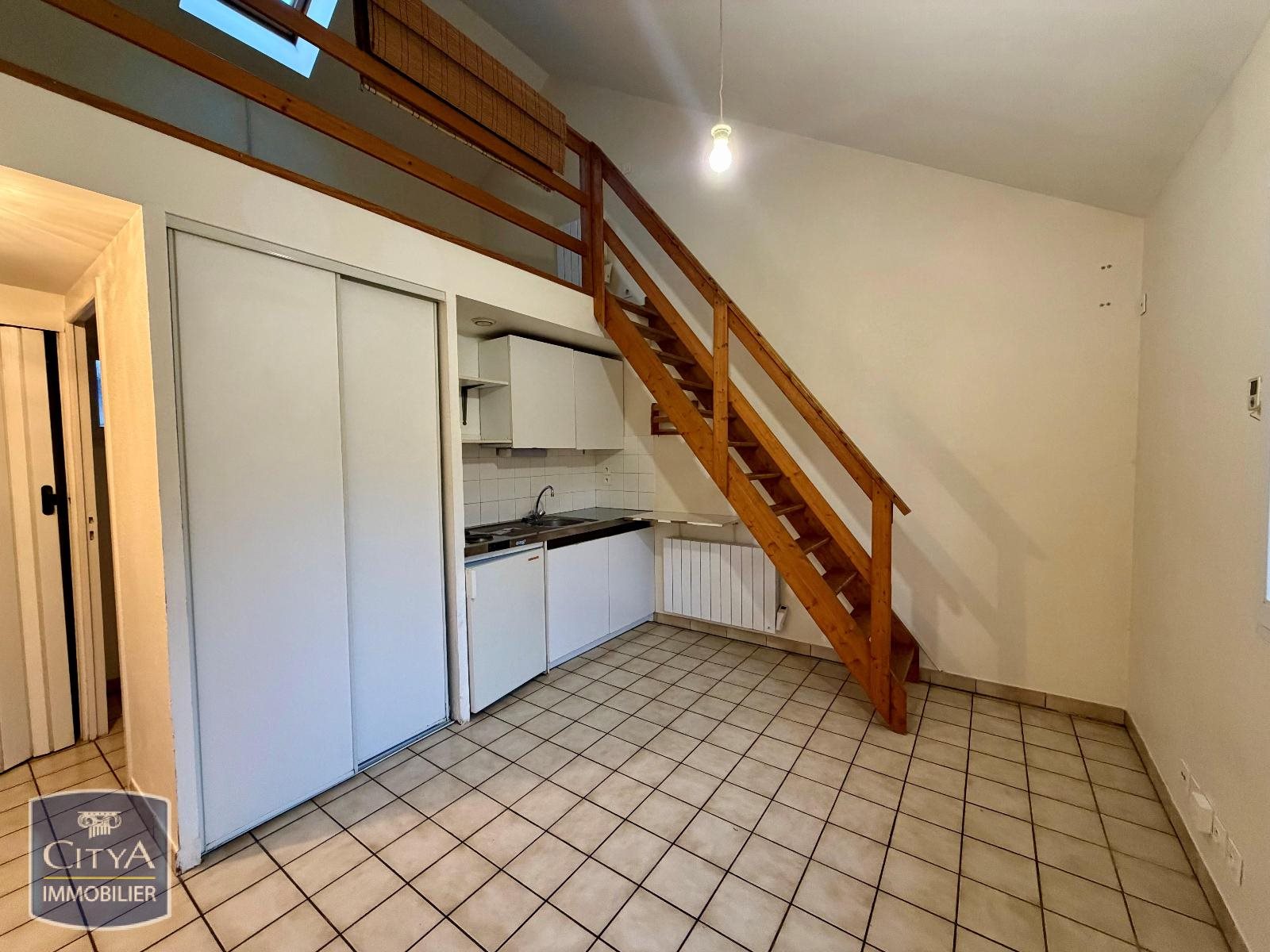 Appartement à louer, 23m², Aubière