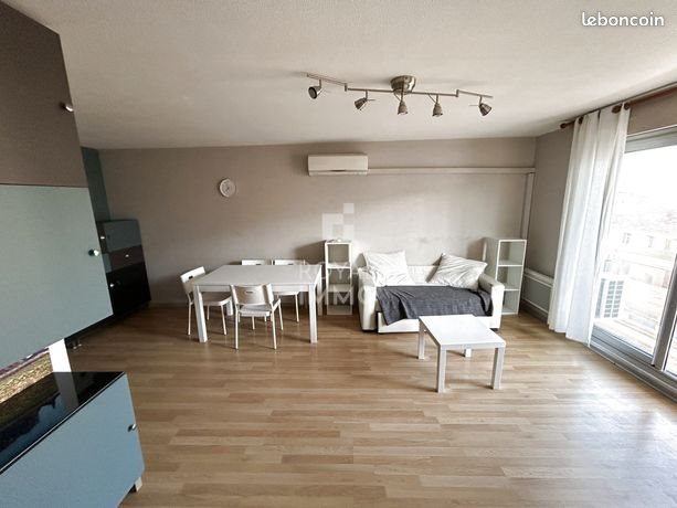 Appartement à louer, 46m², Toulon