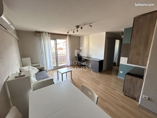 Appartement à louer, 46m², Toulon