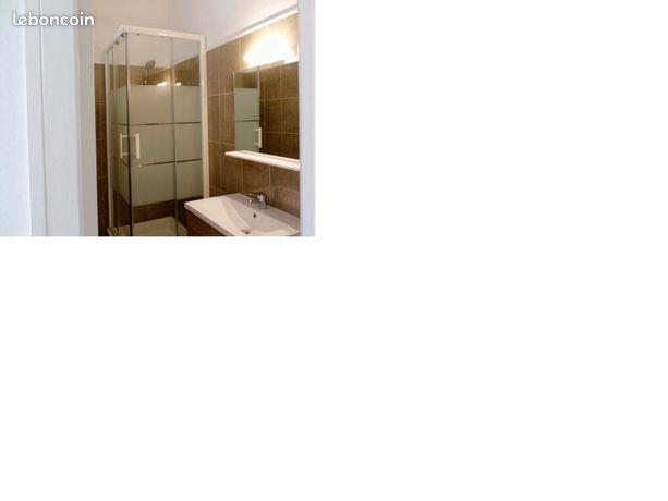 Appartement à louer, 60m², Marseille 5ème