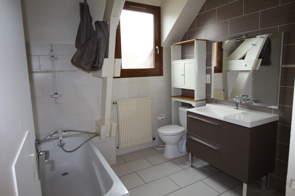 Appartement à louer, 78m², Gan