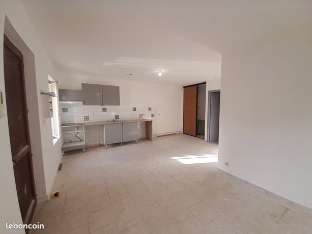 Appartement à louer, 54m², Châteaurenard
