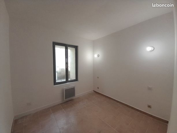 Appartement à louer, 54m², Châteaurenard