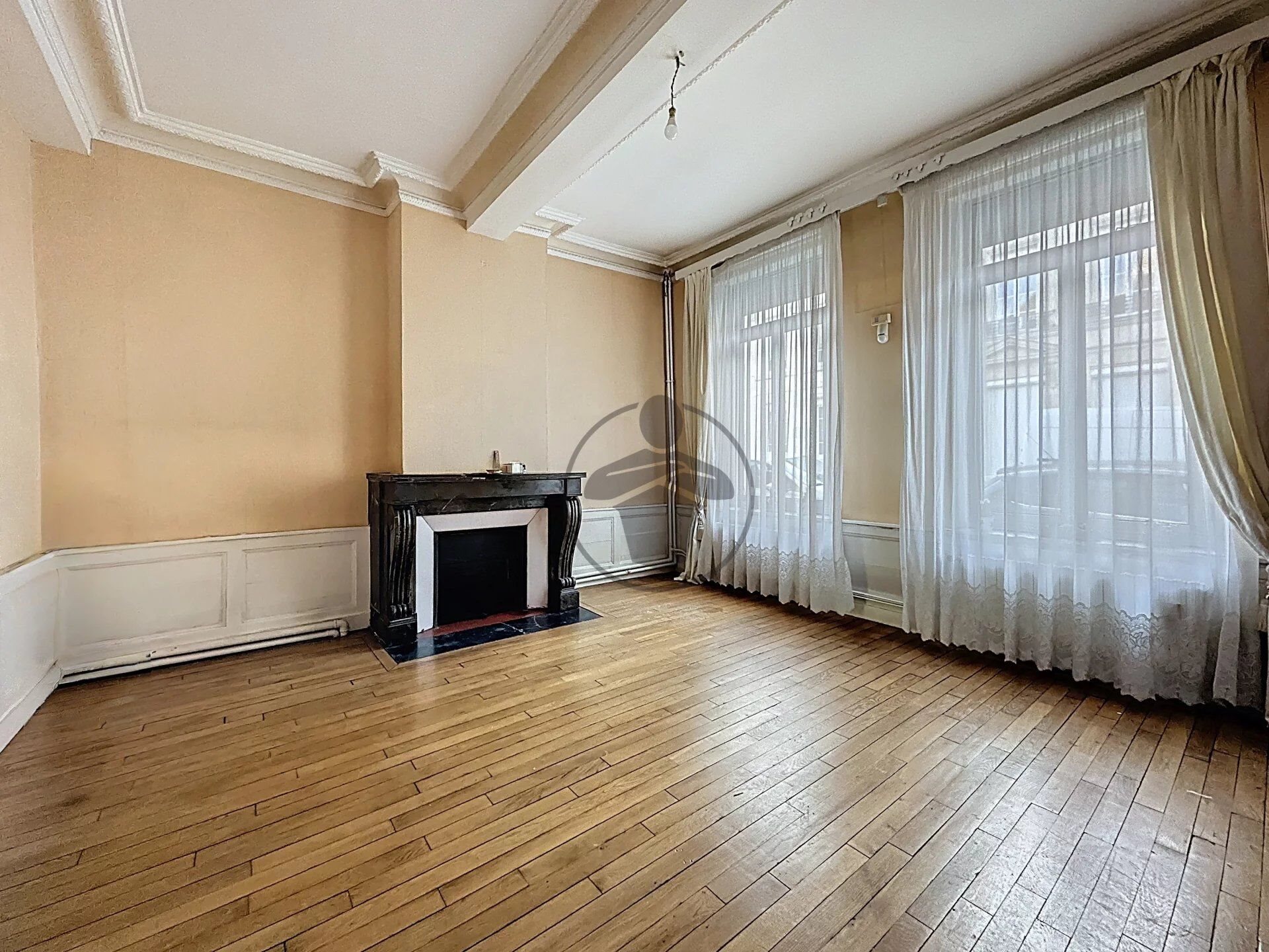 Maison à vendre, 220m², Saint-Quentin