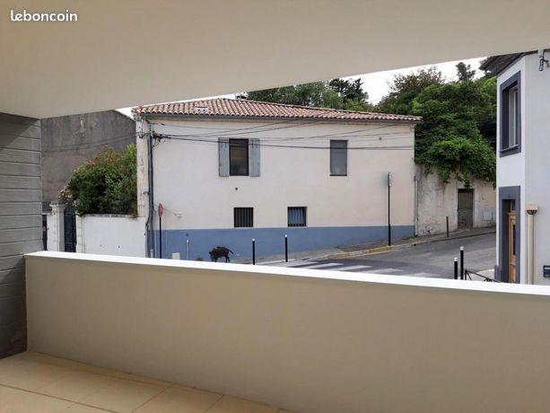 Appartement à louer, 43m², Nîmes