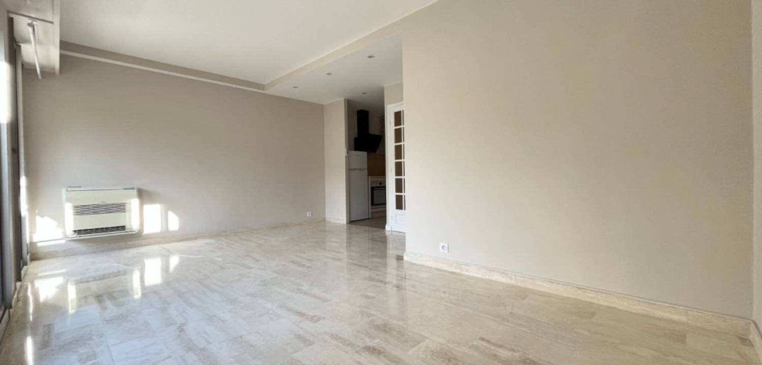 Appartement à louer, 47m², Nice