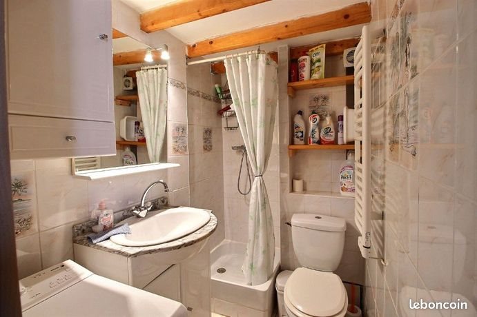 Appartement à louer, 17m², Marseille 5ème