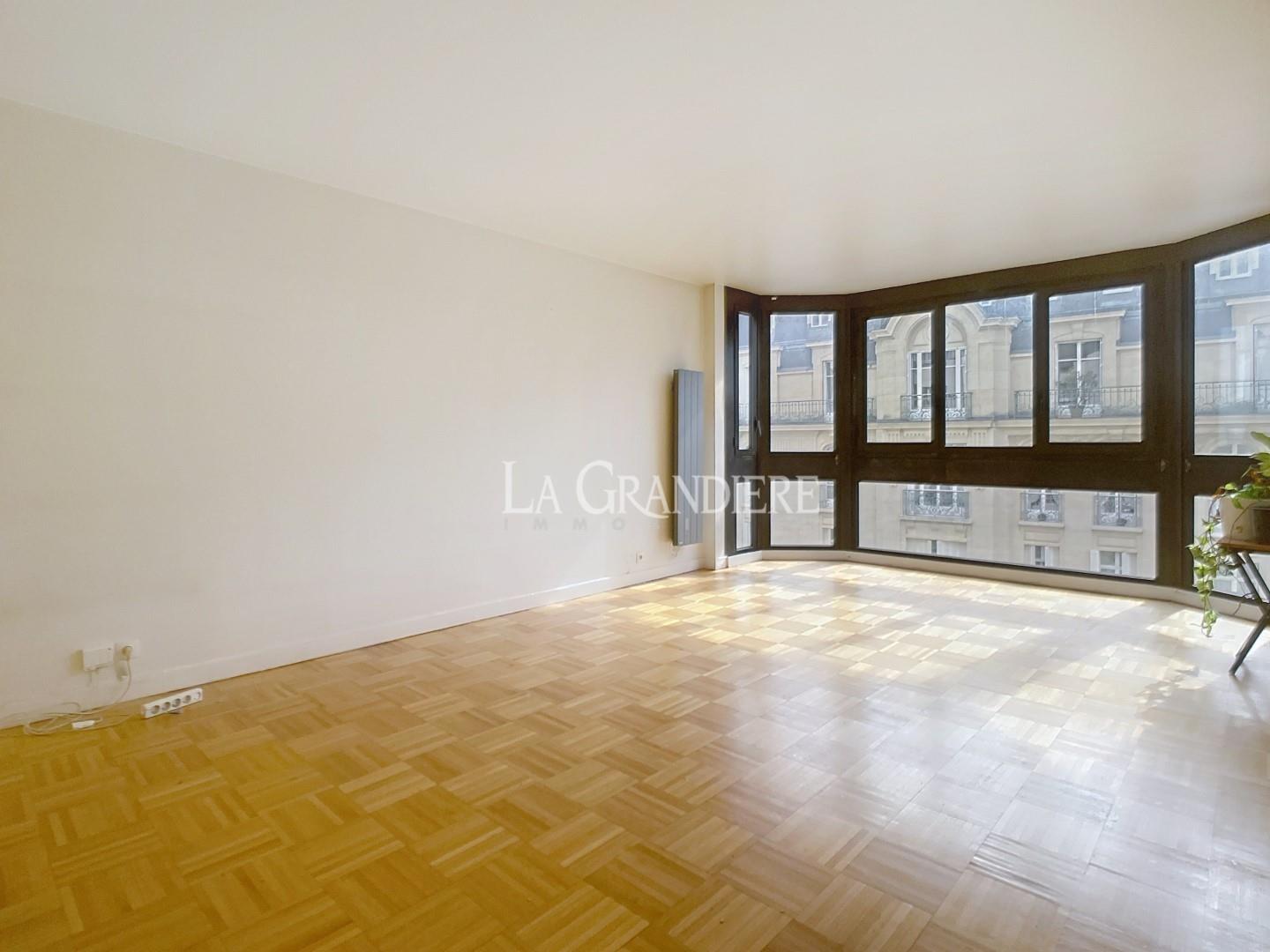 Appartement à louer, 78m², Paris 16ème
