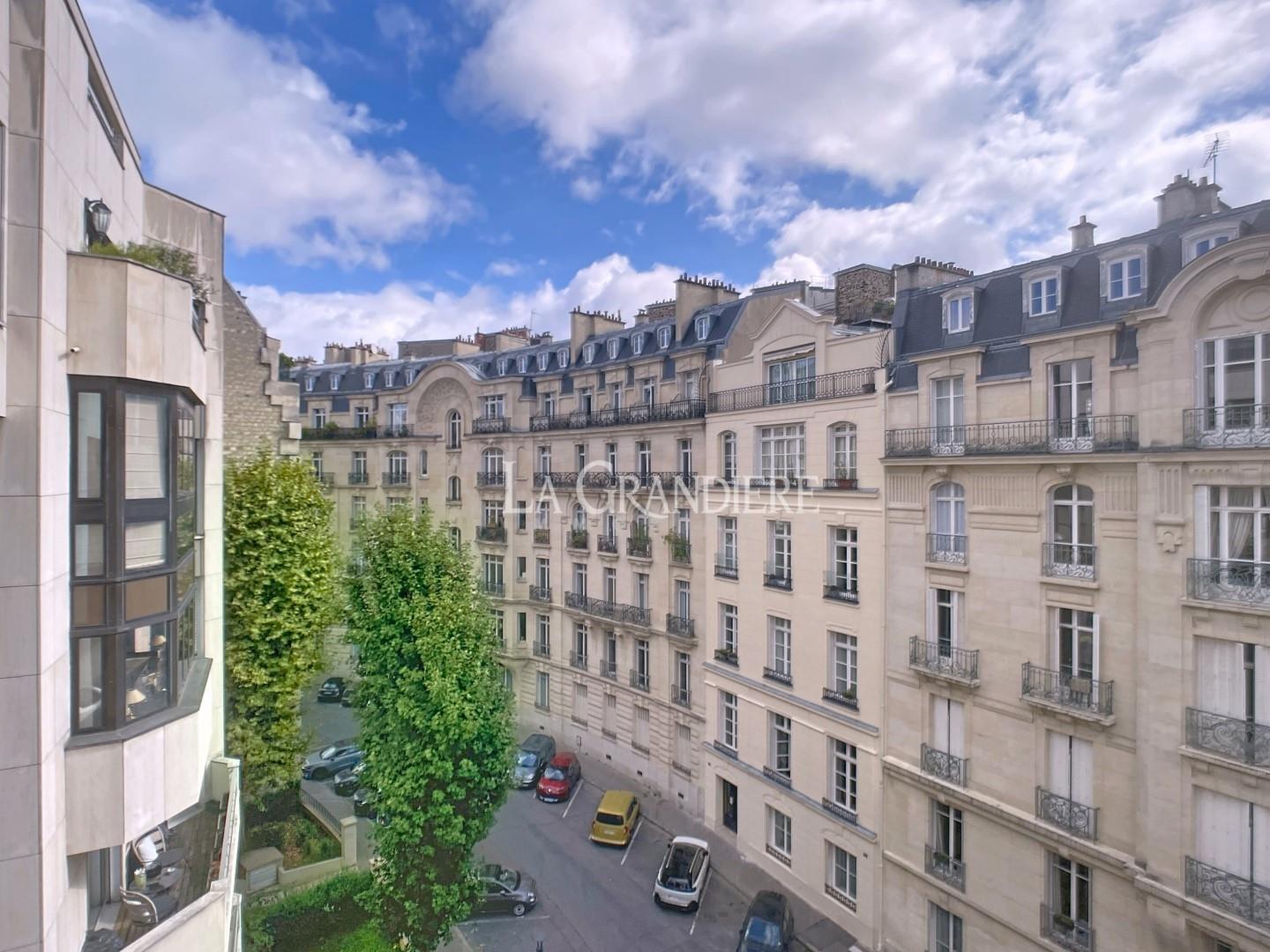 Appartement à louer, 78m², Paris 16ème