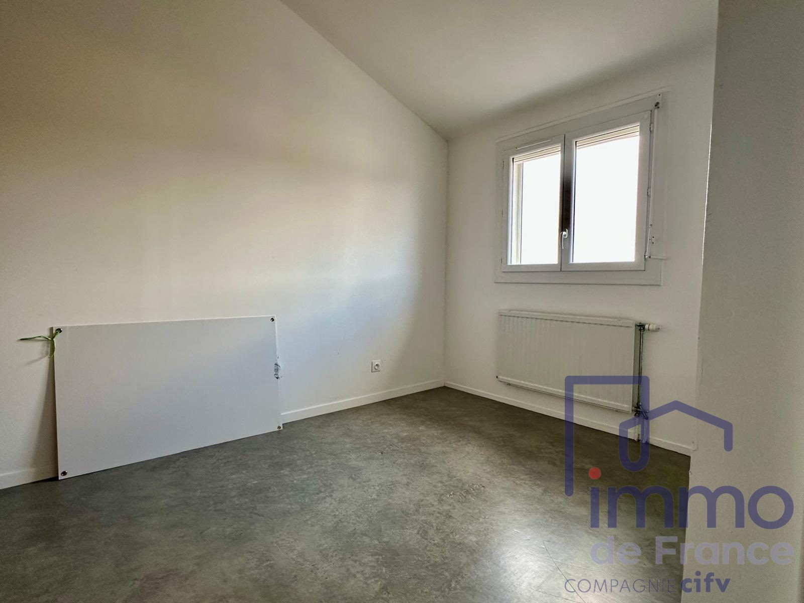 Maison à vendre, 76m², Saint-Priest-en-Jarez