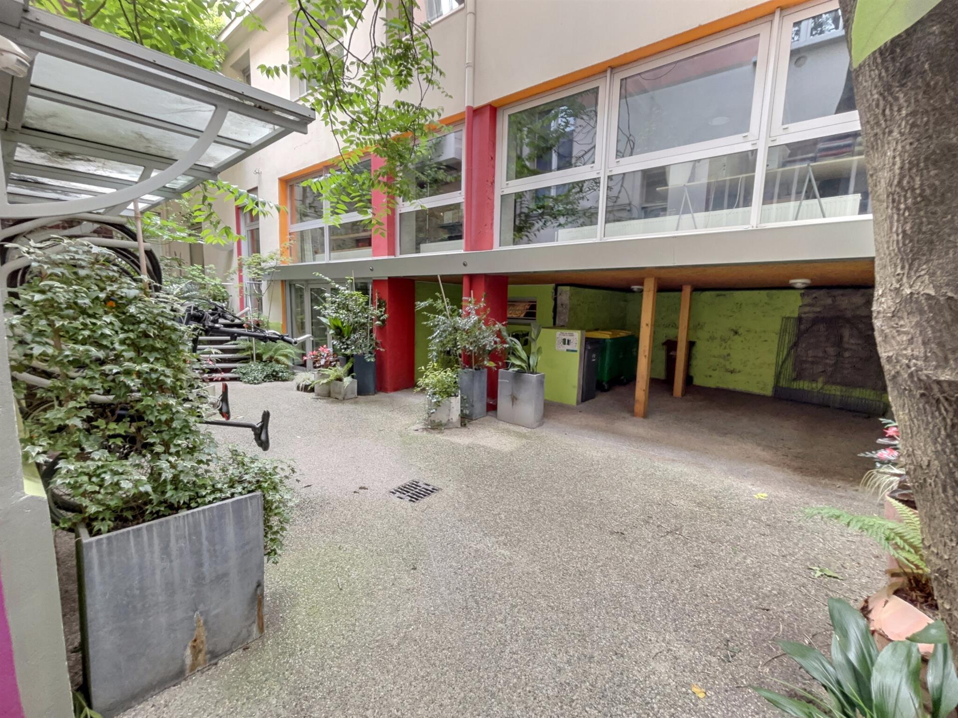 Maison à louer, 315m², Grenoble