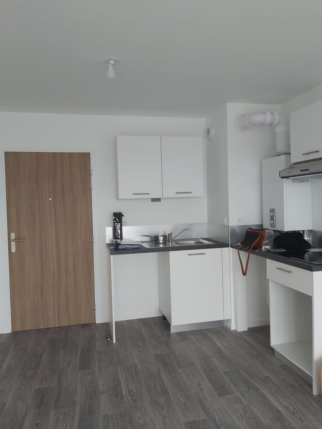 Appartement à louer, 38m², Carpiquet