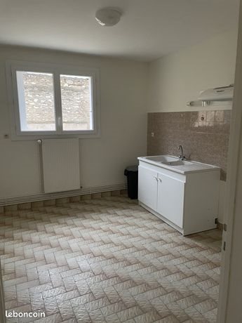 Appartement à louer, 89m², Neuville-de-Poitou