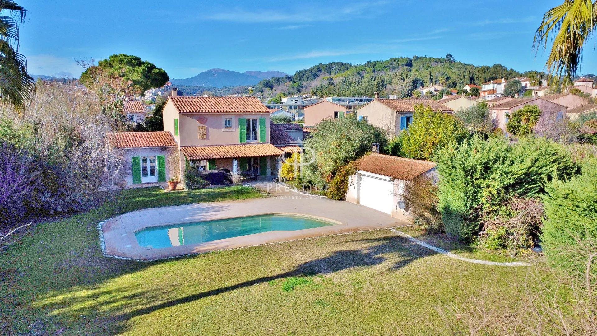 Maison à vendre, 150m², Biot