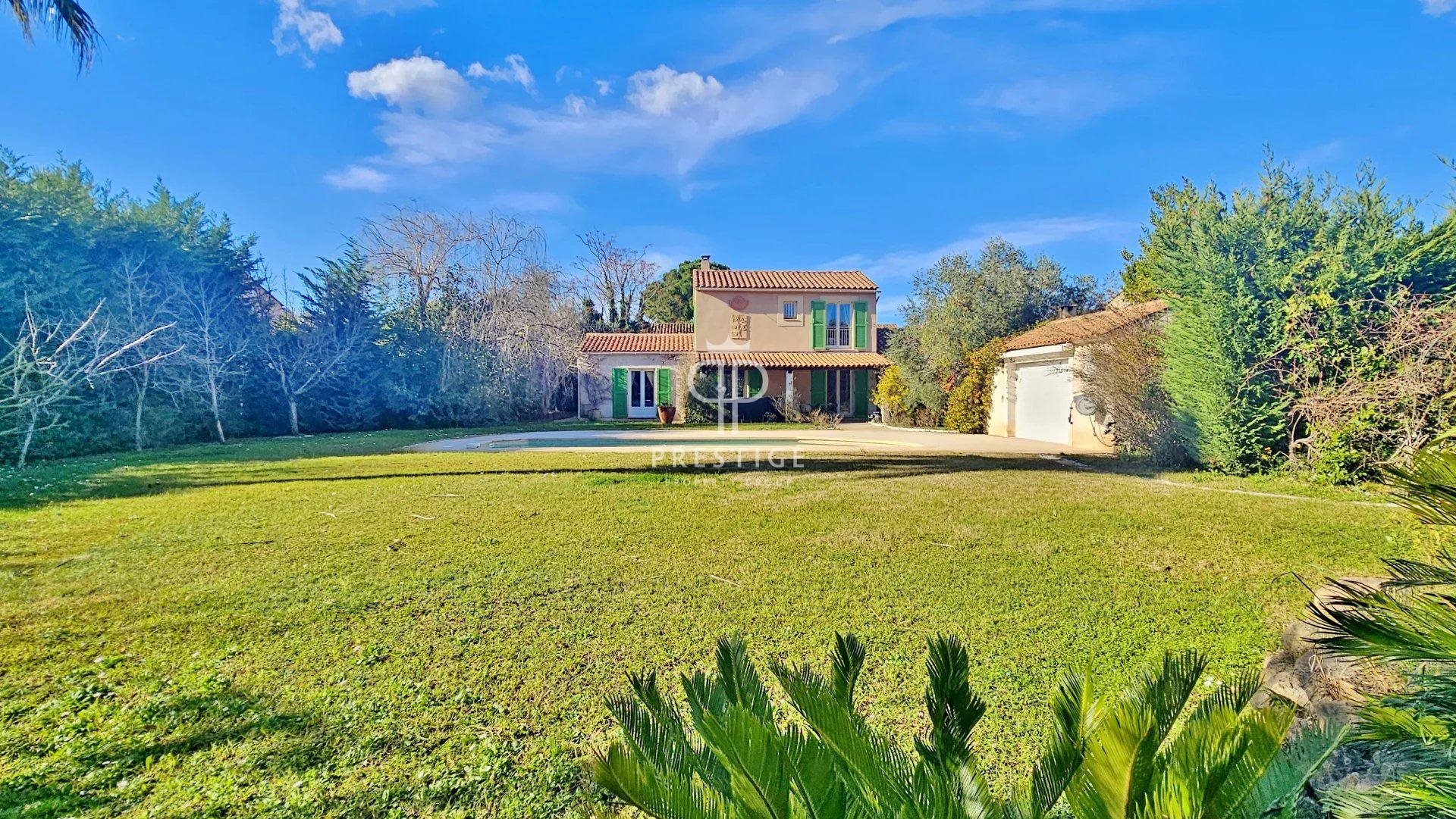 Maison à vendre, 150m², Biot