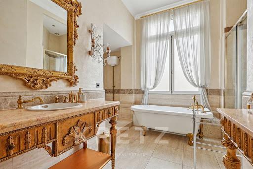 Appartement à louer, 310m², Paris 16ème