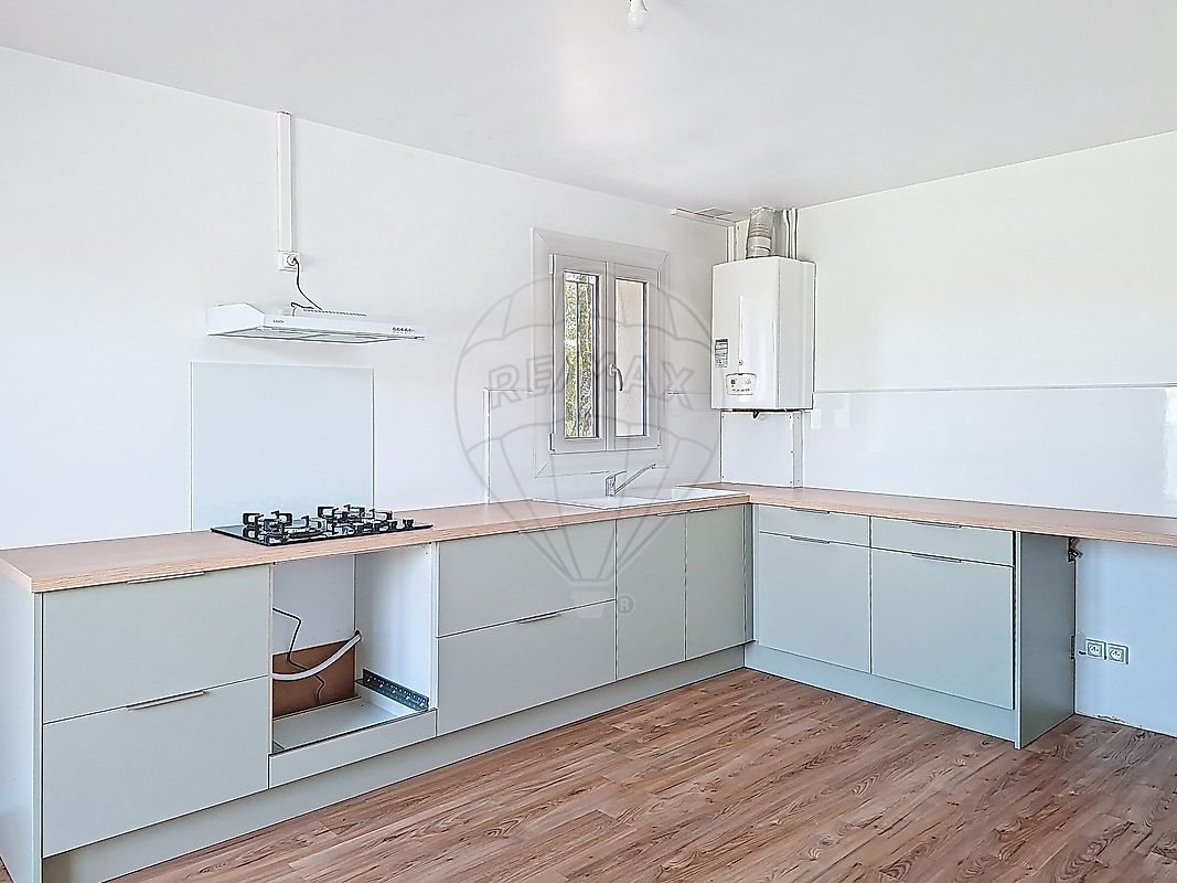 Maison à louer, 77m², Bazas